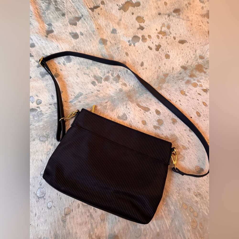 Joy Magano Tuxedo Stripe Black Crossbody Purse Gold Zip - Picture 3 of 4